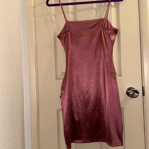 Rose gold dress - Picture 2 of 6